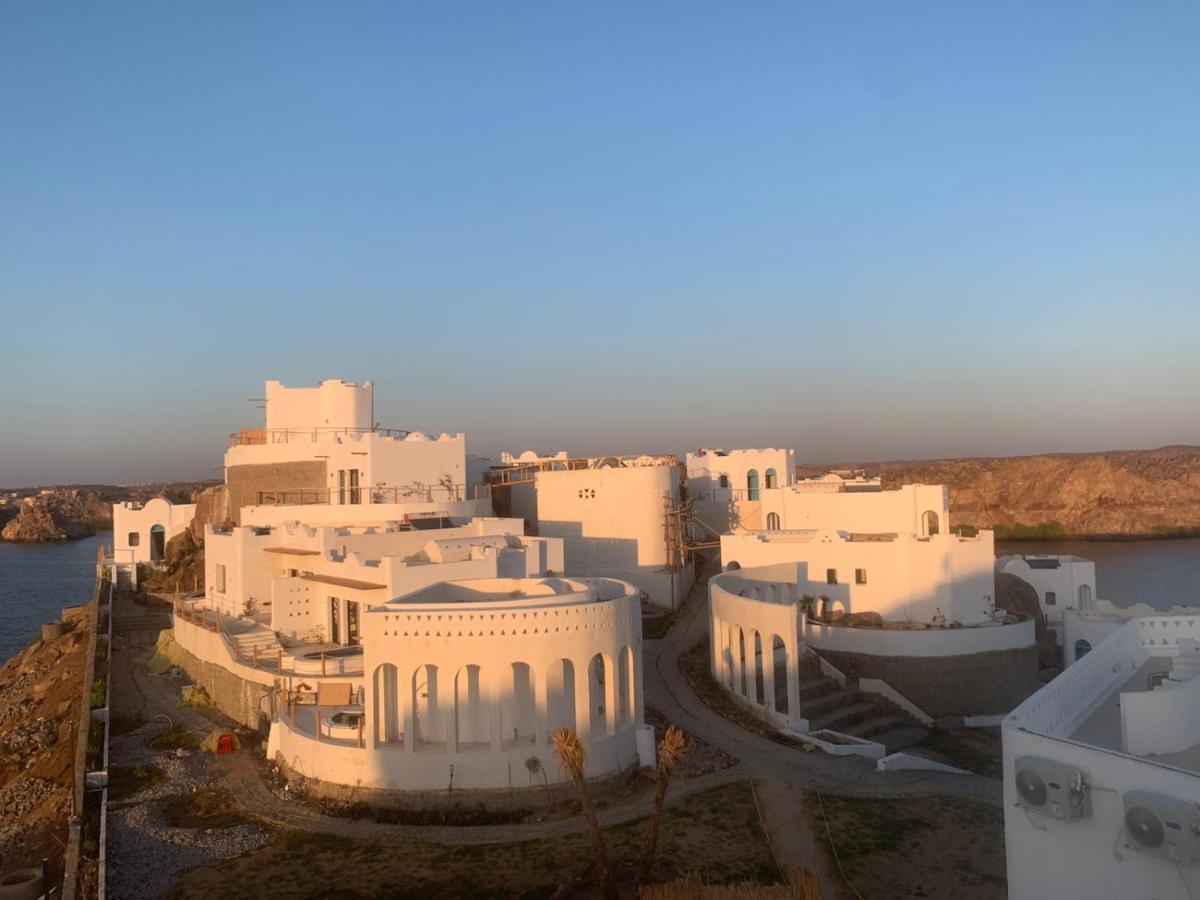 Benben By Dhara Hotels - Adults Only Aswan Exterior photo The fort of the island of Delos