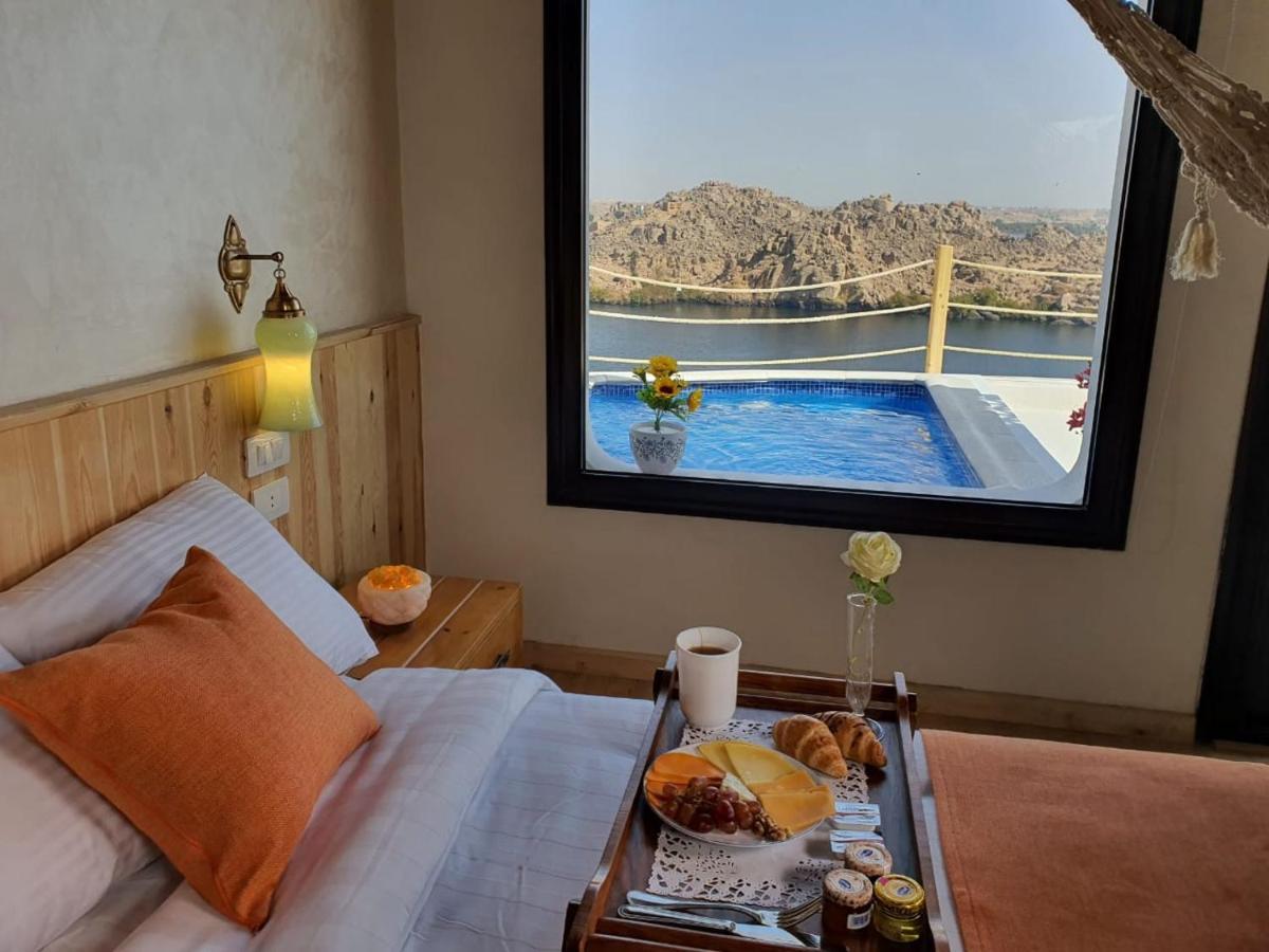 Benben By Dhara Hotels - Adults Only Aswan Exterior photo A room at the hotel