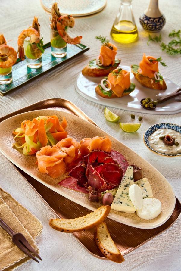 Benben By Dhara Hotels - Adults Only Aswan Exterior photo Smoked salmon